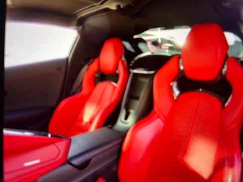 Used 2025 Chevrolet Corvette Stingray Preferred Cpe w/ Z51 Performance Package image 5