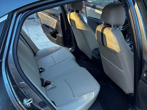 Used 2020 Honda Civic EX-L image 12