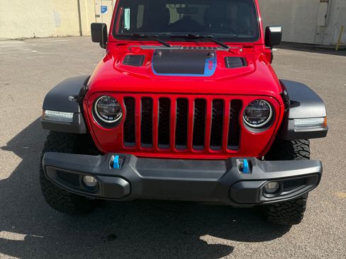 Used 2022 Jeep Wrangler Unlimited Rubicon 4xe image 9