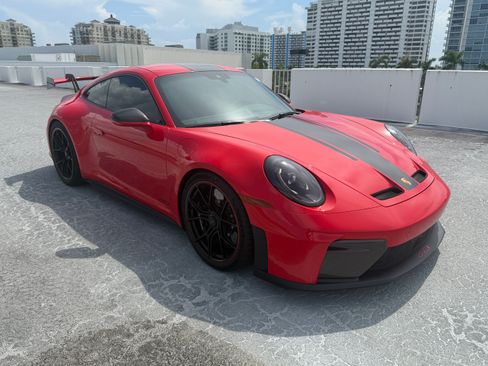Used 2026 Porsche 911 GT3 RWD image 11
