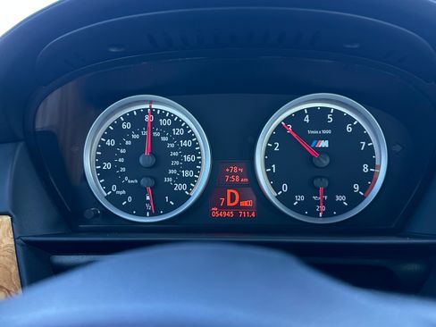 Used 2006 BMW M5 Sedan 4D image 10