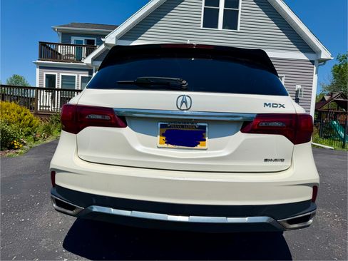 Used 2017 Acura MDX SH-AWD image 6
