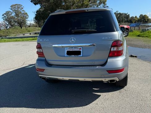 Used 2010 Mercedes-Benz ML 350 BlueTEC 4MATIC image 2