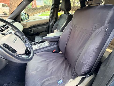 Used 2019 Land Rover Discovery SE AWD/4WD image 16