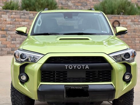 Used 2023 Toyota 4Runner TRD Off-Road Premium w/ Moonroof Package AWD/4WD image 9