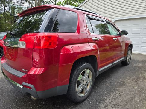 Used 2013 GMC Terrain SLT AWD/4WD image 4