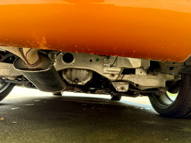 Used 2004 Nissan 350Z Performance w/ Cargo Convenience Pkg RWD image 13