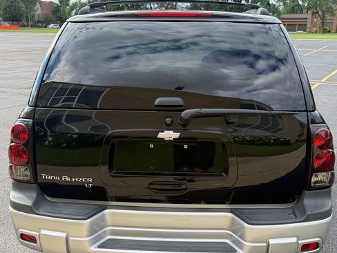 Used 2005 Chevrolet TrailBlazer LT AWD/4WD image 8