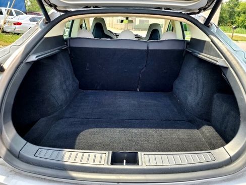 Used 2013 Tesla Model S Performance image 12