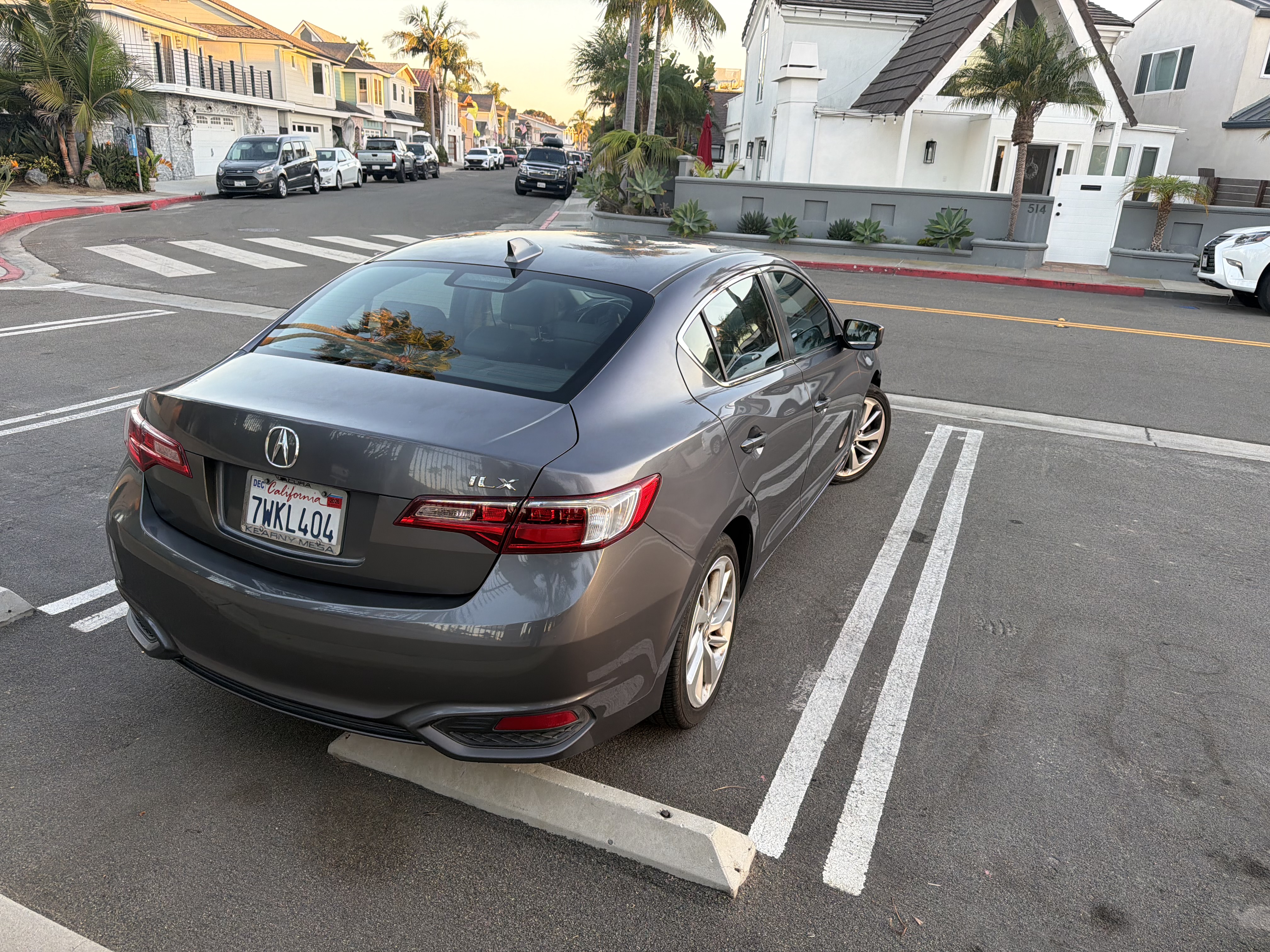 Used 2017 Acura ILX FWD image 3