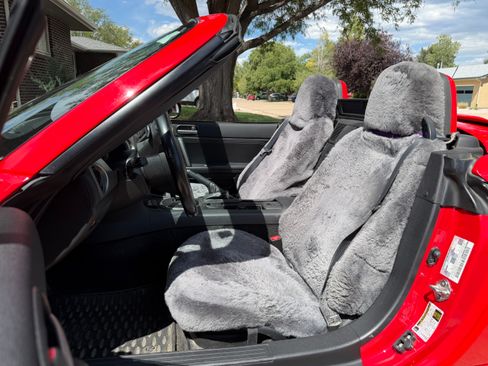 Used 2012 MAZDA MX-5 Miata Grand Touring w/ Premium Pkg RWD image 11
