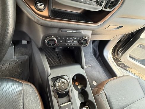 Used 2021 Ford Bronco Sport Outer Banks AWD/4WD image 12