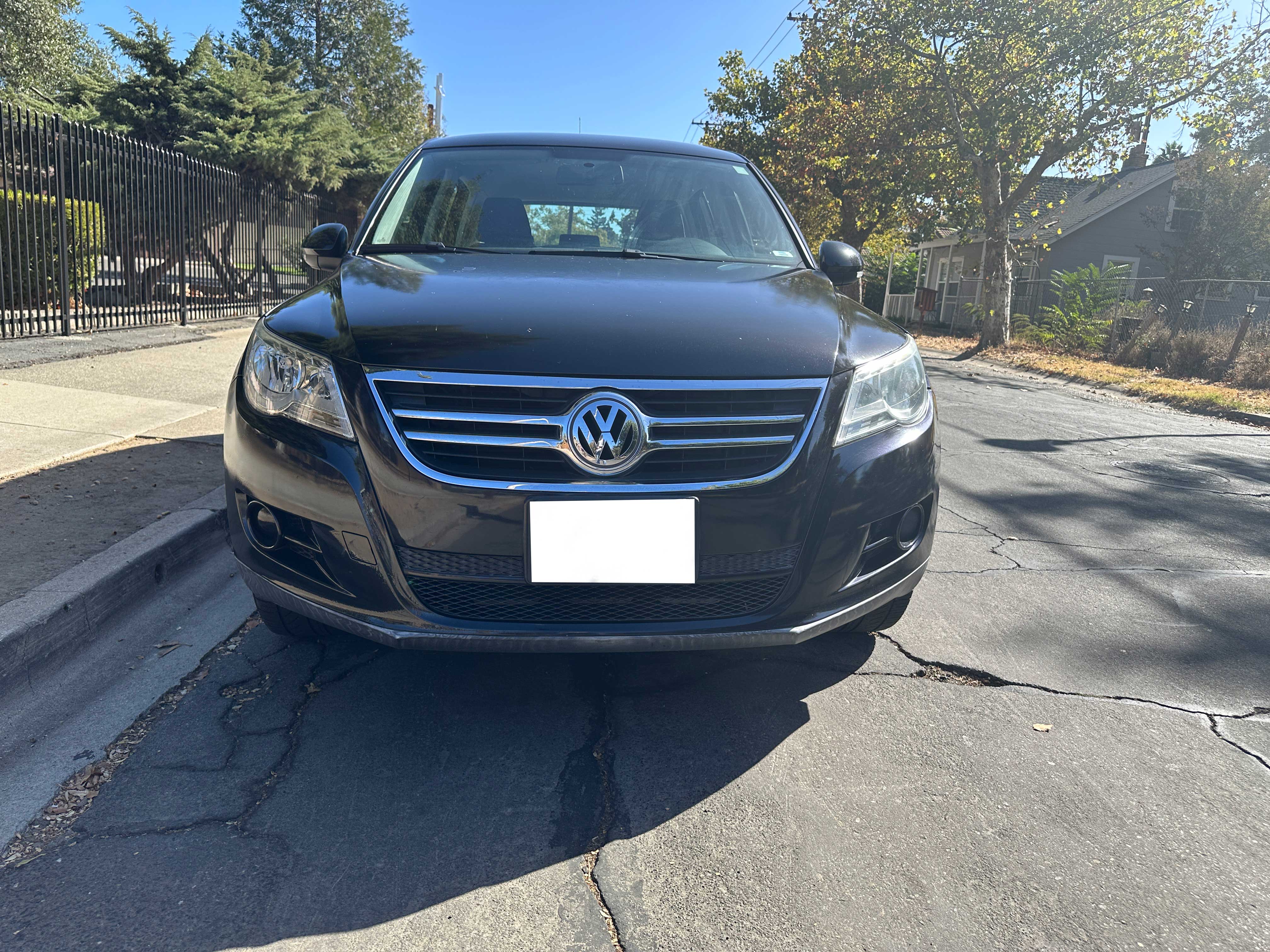 Used 2009 Volkswagen Tiguan S FWD image 12