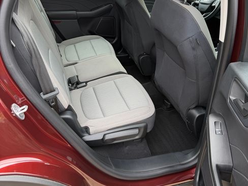 Used 2021 Ford Escape S image 9