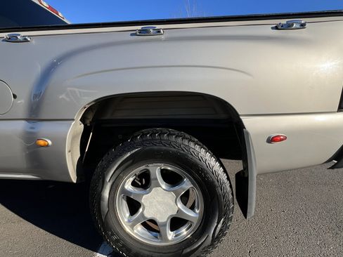 Used 2004 GMC Sierra 1500 Denali image 13