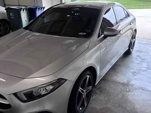 Used 2019 Mercedes-Benz A 220 4MATIC image 2
