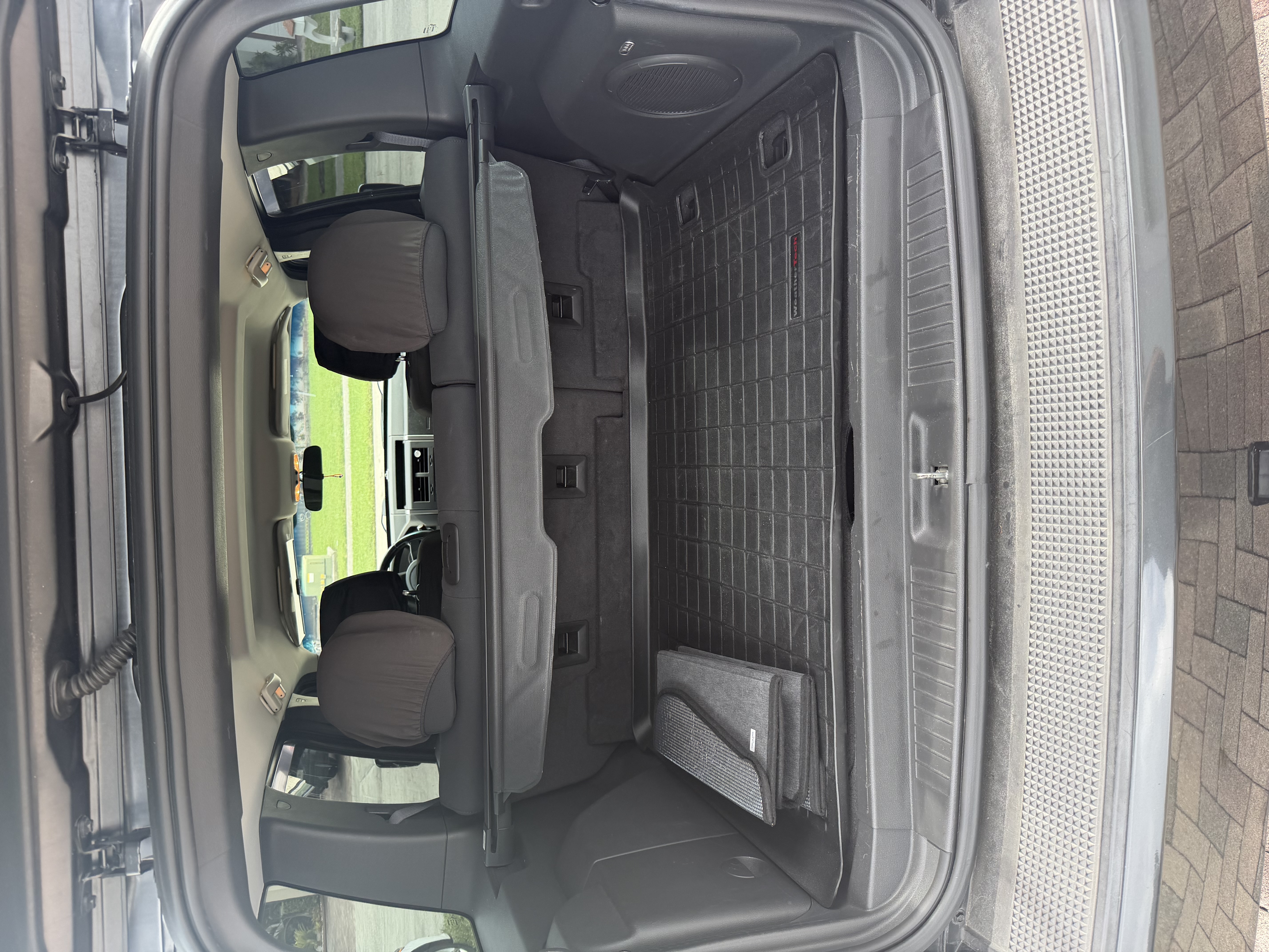 Used 2011 Jeep Liberty Sport AWD/4WD image 16
