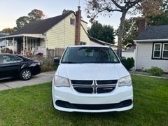 Used 2016 Dodge Grand Caravan SE w/ Quick Order Package 29E SE FWD image 1