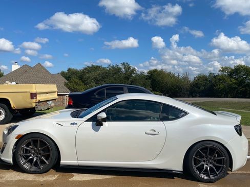 Used 2013 Scion FR-S Coupe 2D image 5