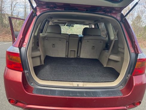 Used 2008 Toyota Highlander Sport image 12
