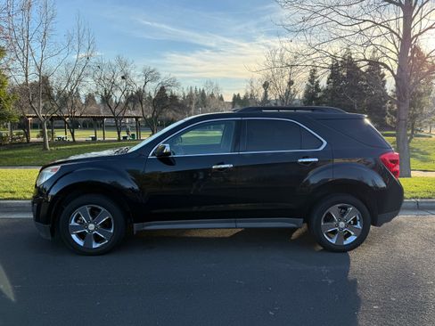 Used 2013 Chevrolet Equinox LT w/ Chrome Package image 29