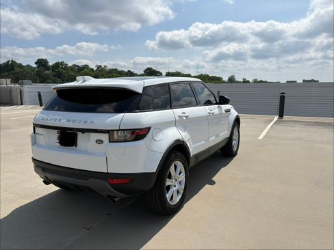 Used 2017 Land Rover Range Rover Evoque SE Premium AWD/4WD image 8