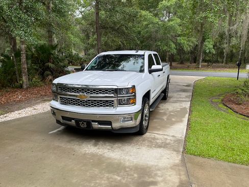 Used 2015 Chevrolet Silverado 1500 LTZ w/ LTZ Plus Package image 8