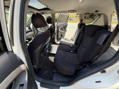 Used 2008 Toyota RAV4 Sport image 15