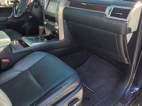 Used 2019 Lexus GX 460 Premium image 21