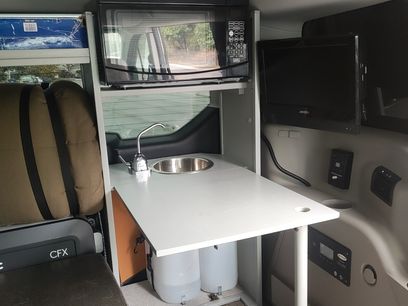 Used 2020 Ford Transit Connect XLT