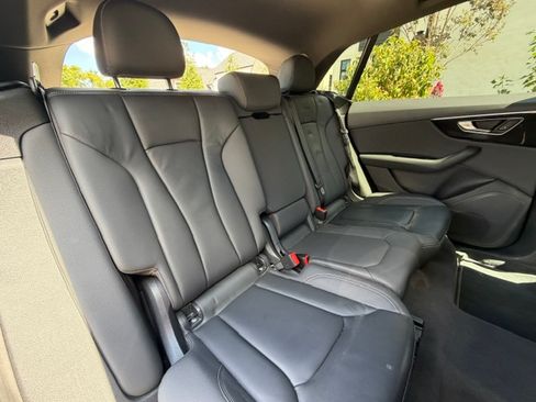 Used 2019 Audi e-tron Premium Plus AWD/4WD image 12