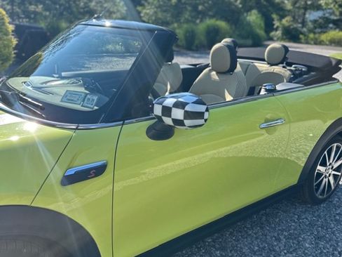 Used 2024 MINI Cooper S w/ Signature Upholstery Package image 10