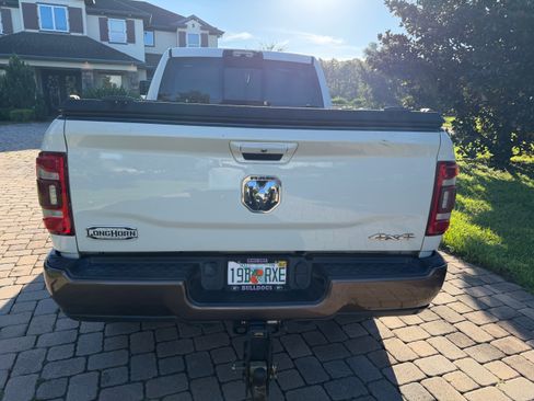Used 2022 RAM 2500 Limited AWD/4WD image 9