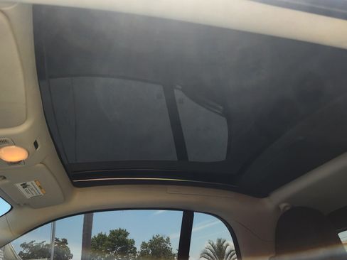 Used 2013 smart fortwo passion image 10