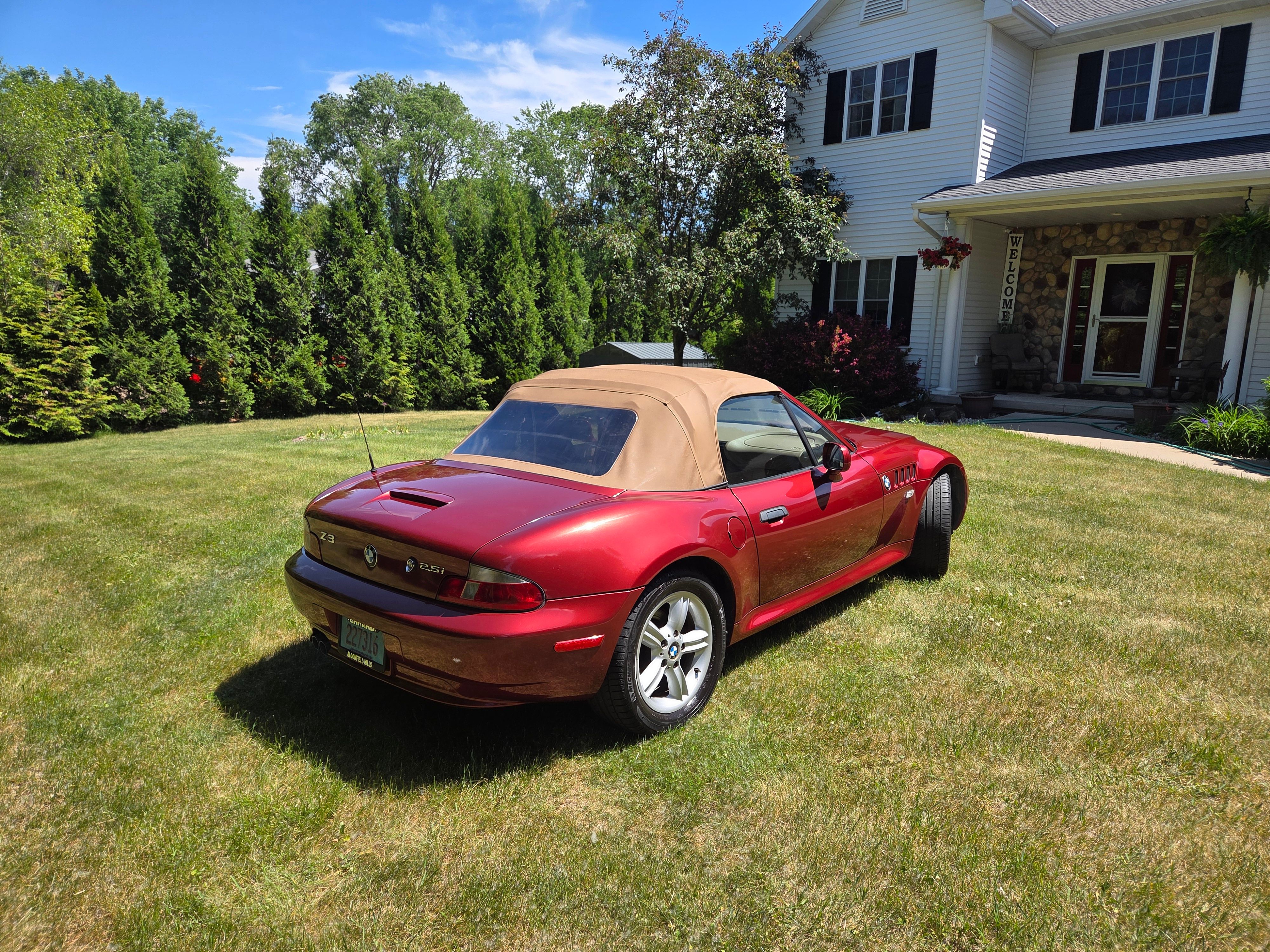 Used 2002 BMW Z3 2.5i RWD image 15
