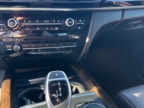 Used 2018 BMW X5 sDrive35i RWD image 14