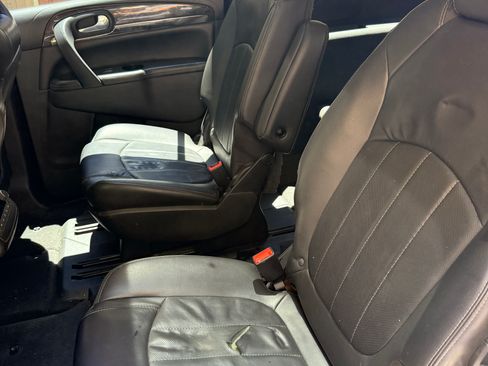 Used 2016 Buick Enclave Leather w/ Trailering Package FWD image 15