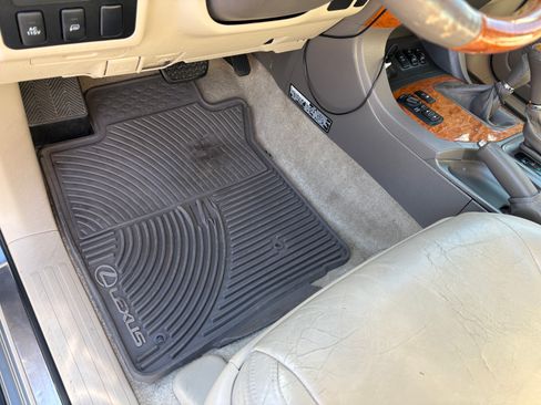 Used 2003 Lexus GX 470 image 11