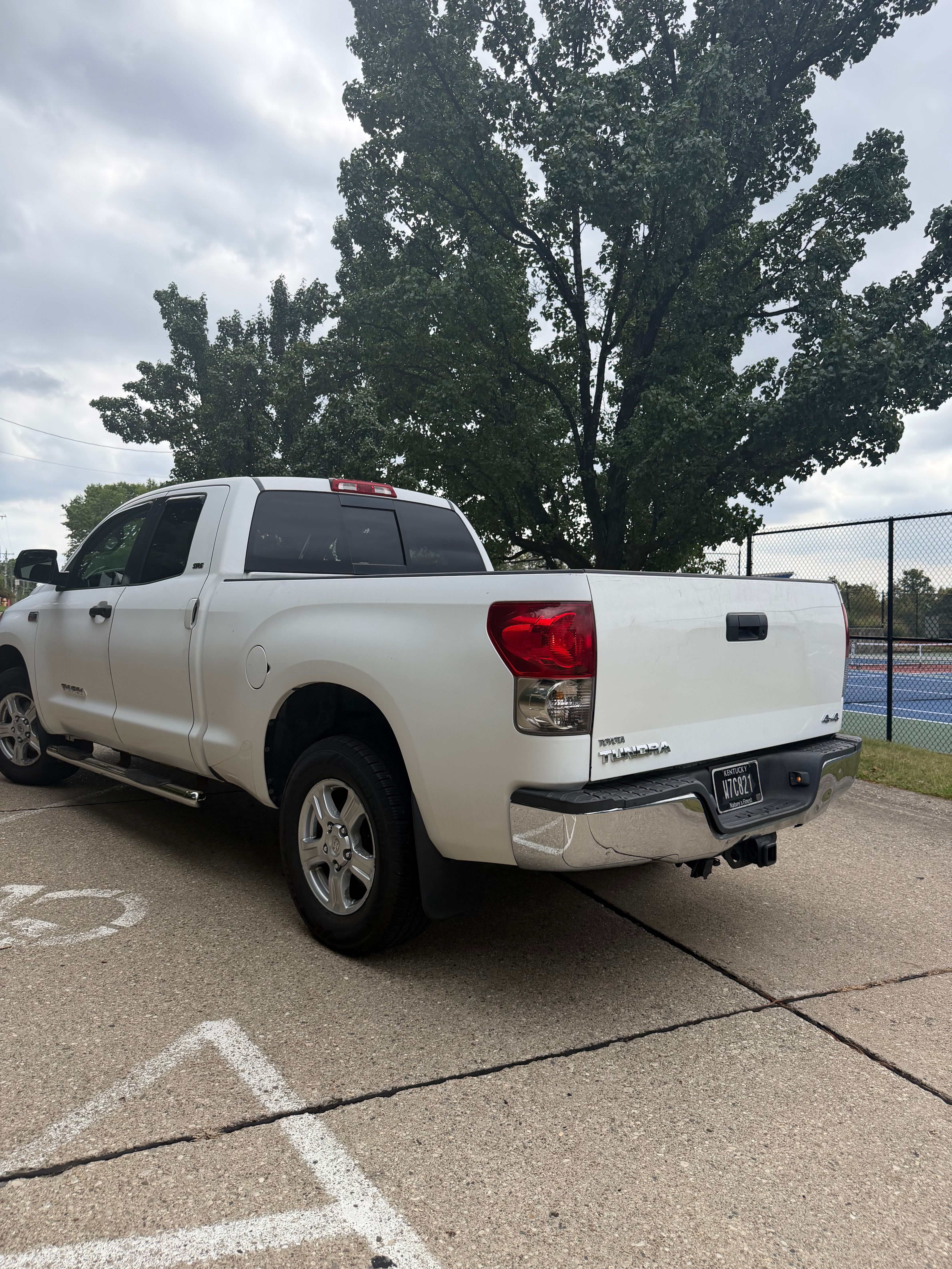 Used 2007 Toyota Tundra SR5 AWD/4WD image 4