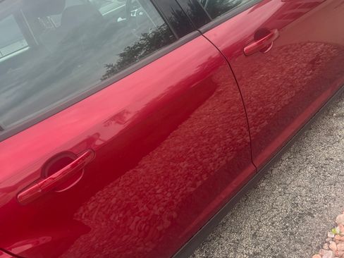 Used 2014 Ford Focus SE w/ SE Winter Package FWD image 2