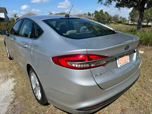 Used 2018 Ford Fusion S image 6