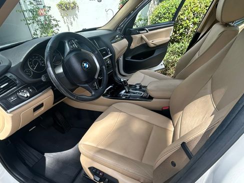 Used 2017 BMW X3 sDrive28i RWD image 8