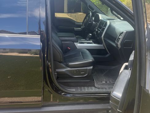 Used 2019 Ford F150 Lariat AWD/4WD image 9