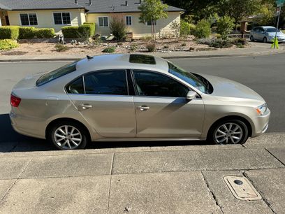 Used 2014 Volkswagen Jetta SE