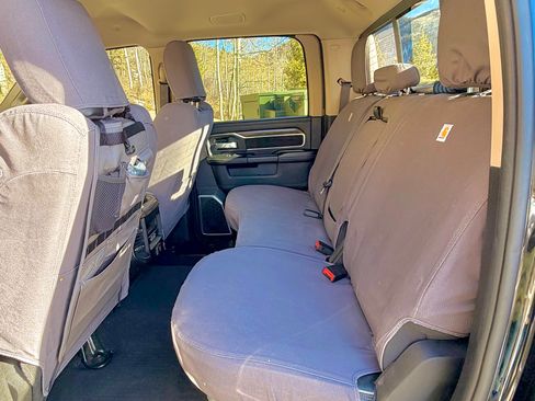 Used 2021 RAM 3500 Laramie image 11