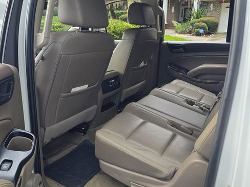 Used 2018 GMC Yukon XL SLT RWD image 6