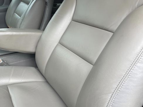 Used 1997 Chevrolet Tahoe 4WD 2-Door w/ Preferred Equipment Group 3 image 17