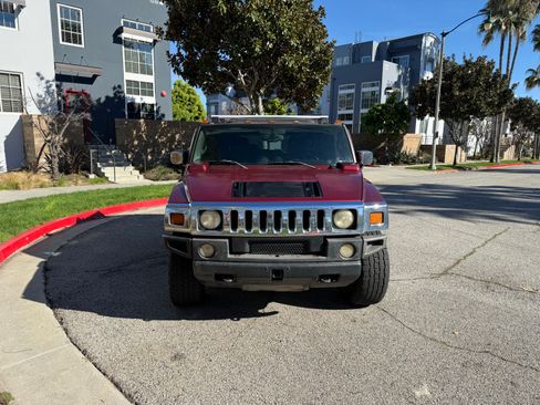 Used 2005 HUMMER H2 w/ Preferred Equipment Group image 19