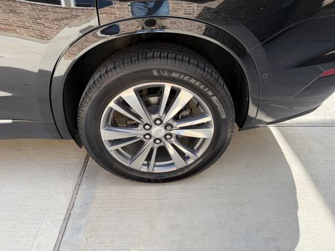 Used 2022 Cadillac XT6 Premium Luxury w/ Platinum Package image 16