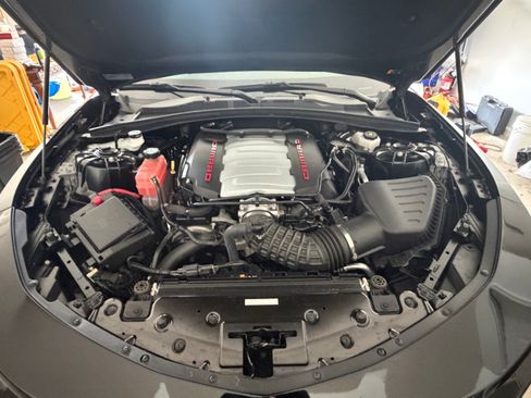 Used 2021 Chevrolet Camaro SS image 11